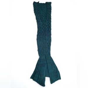 MERMAID Tail Blanket‎ Blue Purple Teal Girl Boy Play Cozy Fun Warm Knit Knitted